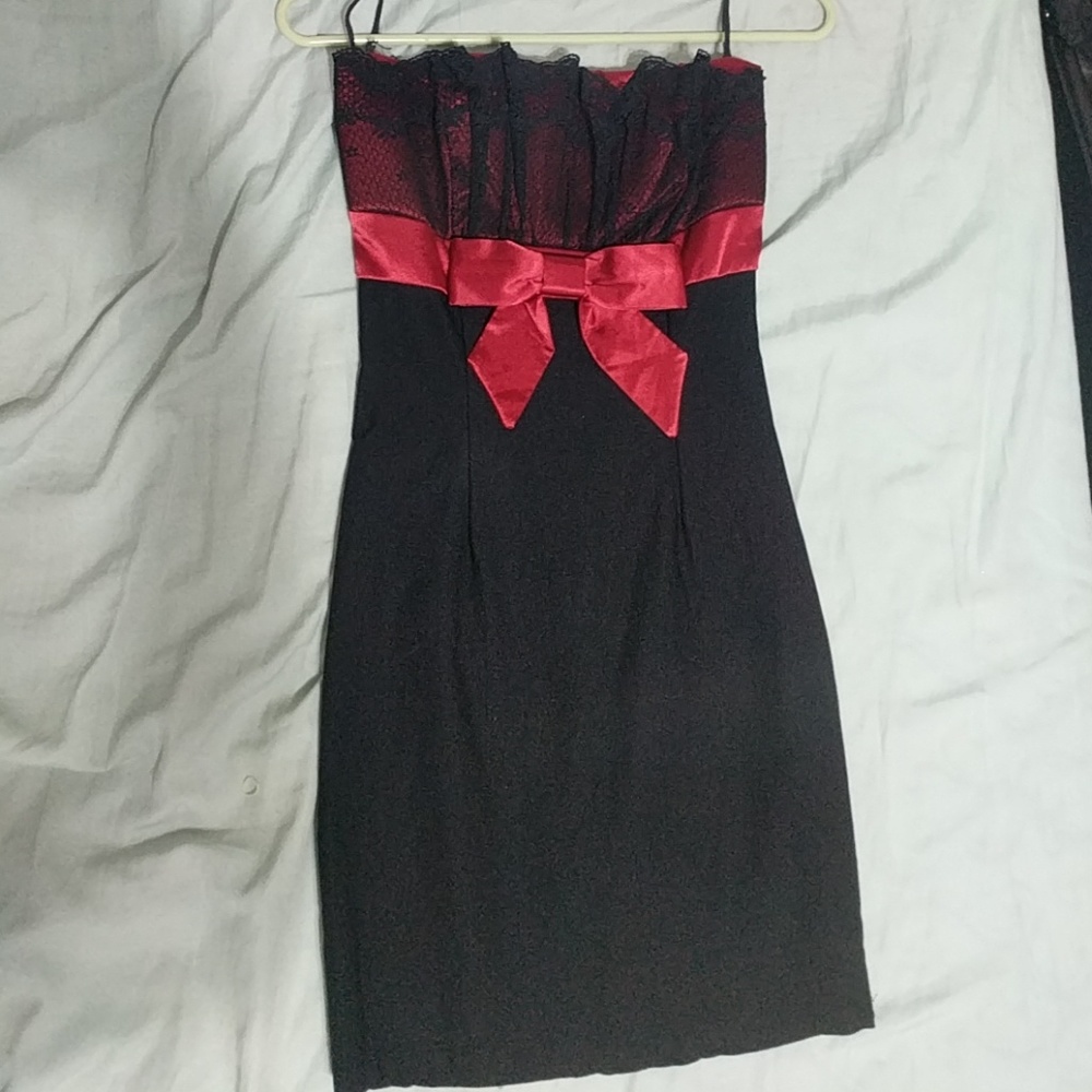 Mini dress with bow